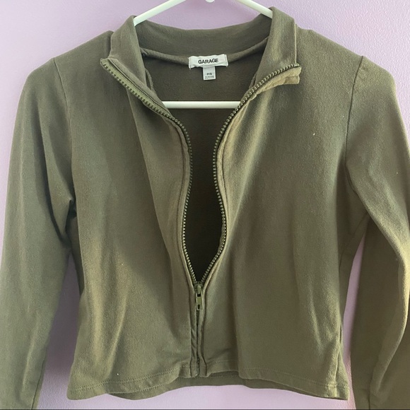 Short fitted Khaki sweater from Garage - Picture 3 of 3